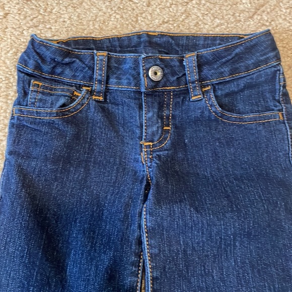 Like new Dark blue toddler denim flare jeans with adjustable waist band. - Picture 3 of 5